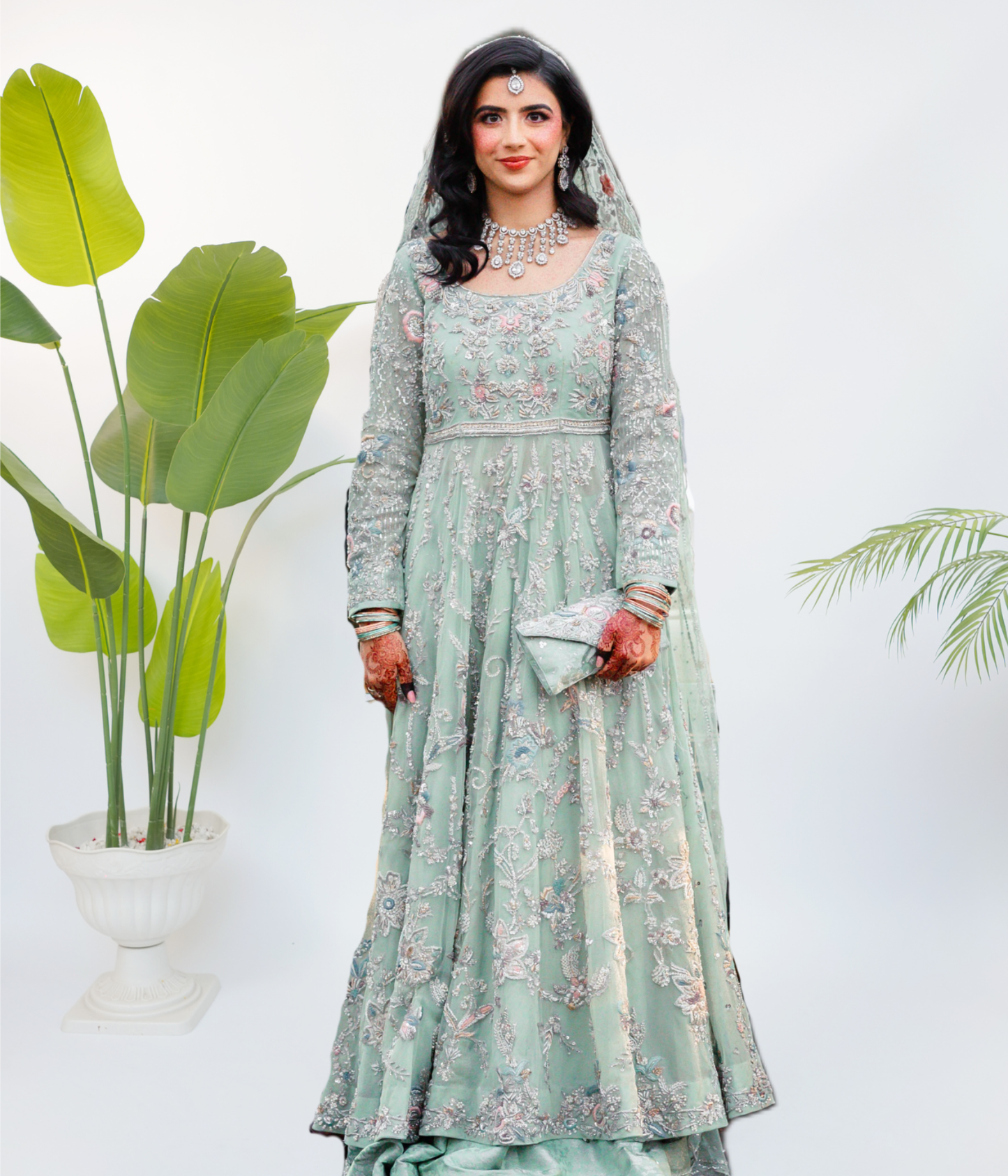 Zar Noir Bridal